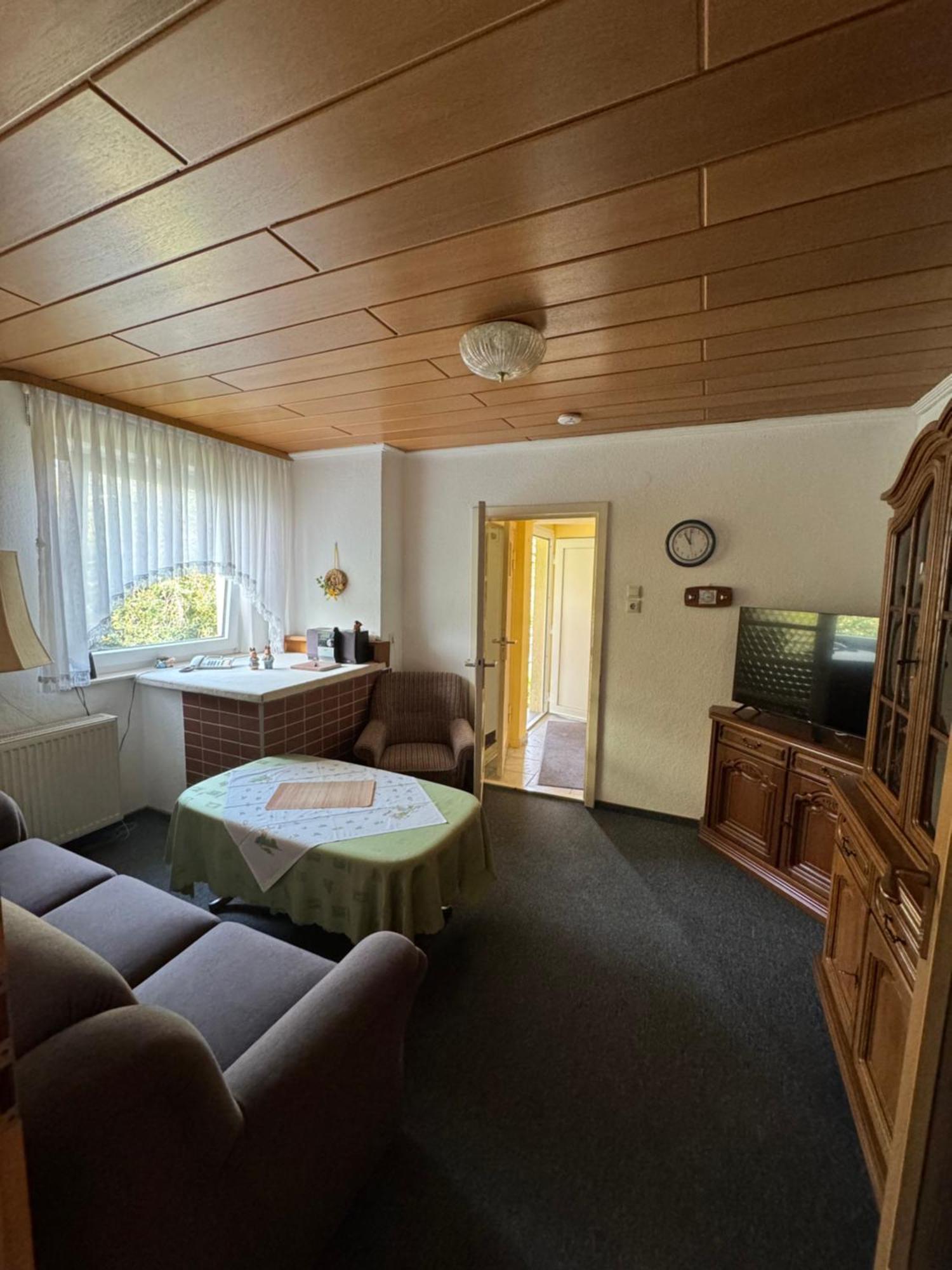 Apartment Ewald Von Holten